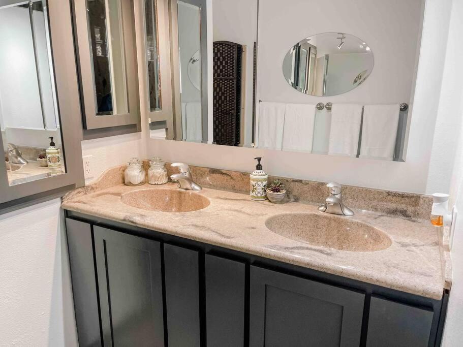 *Entertainment Villa* 5Min To Strip Optional Heated Pool Jacuzzi! Las Vegas Exterior foto